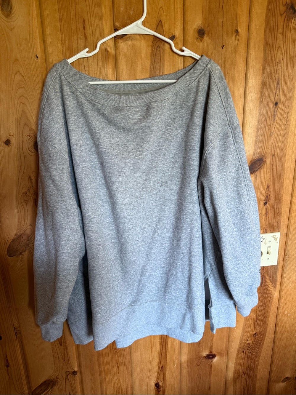 Fabletics Heather Gray Crewneck Sweatshirt